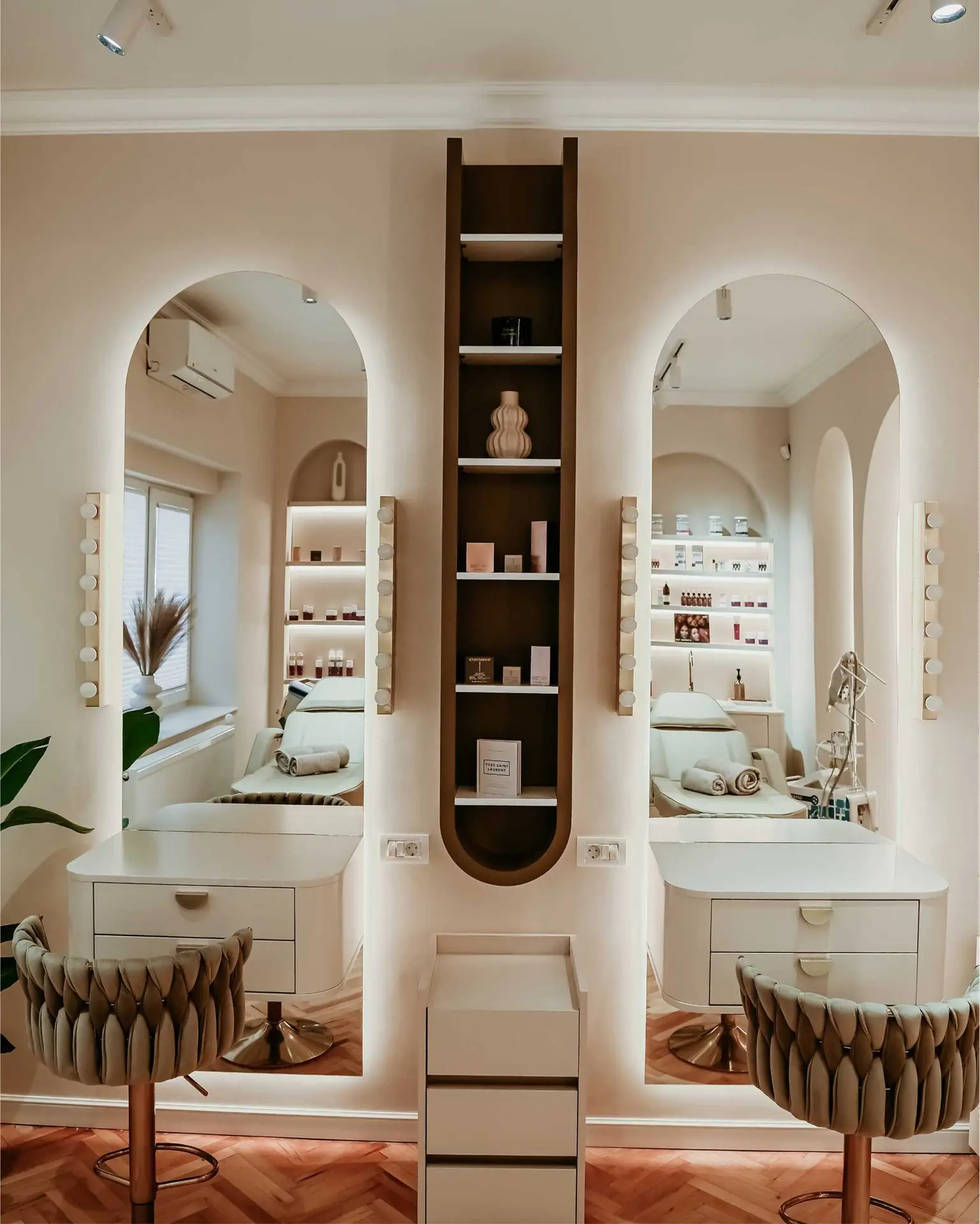 Salonul Zeia Beauty Iași - spațiu modern de înfrumusețare